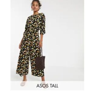 ASOS Black/Yellow ditsy daisy jumpsuit 3/4 Sleeve Crew Neck